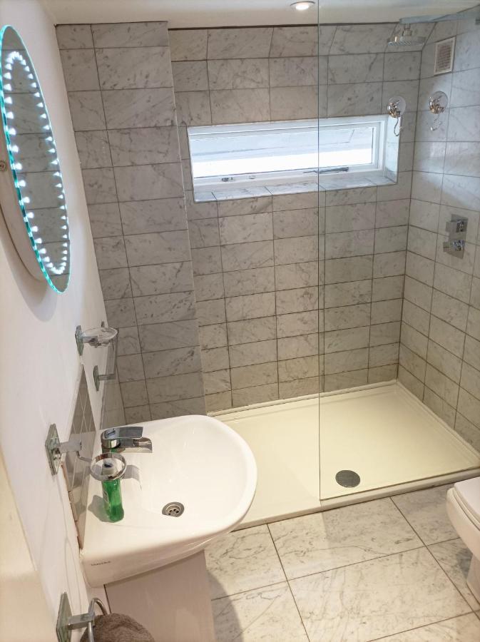 Mezzanine Style Studio Apartment 8 London Exterior photo